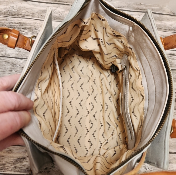 Moda LUXE Green/gray Handbag - Picture 7 of 10